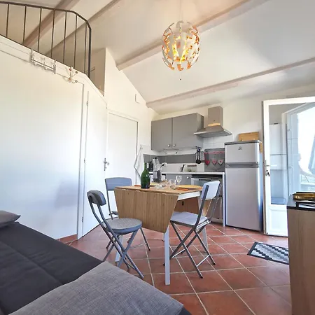 Maison Renovee Avec Grand Jardin A - Fr-1-582-351