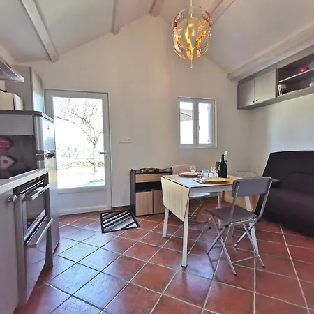 Maison Renovee Avec Grand Jardin A - Fr-1-582-351 Semesterbostad Polignac (Haute-Loire)