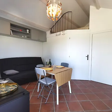 Maison Renovee Avec Grand Jardin A - Fr-1-582-351